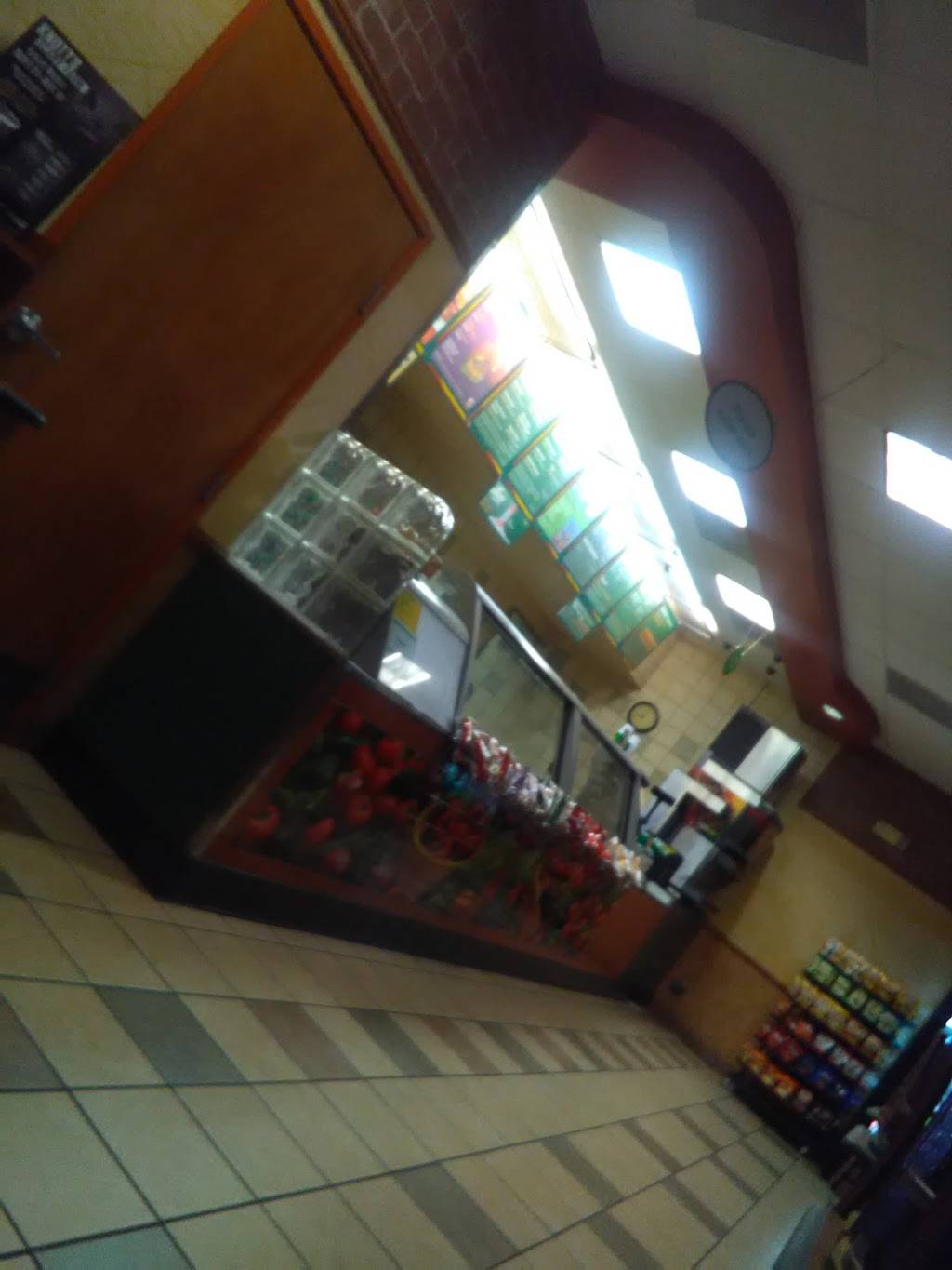 Subway Restaurants | restaurant | 1410 S San Jacinto Ave, San Jacinto, CA 92583, USA | 9516540110 OR +1 951-654-0110