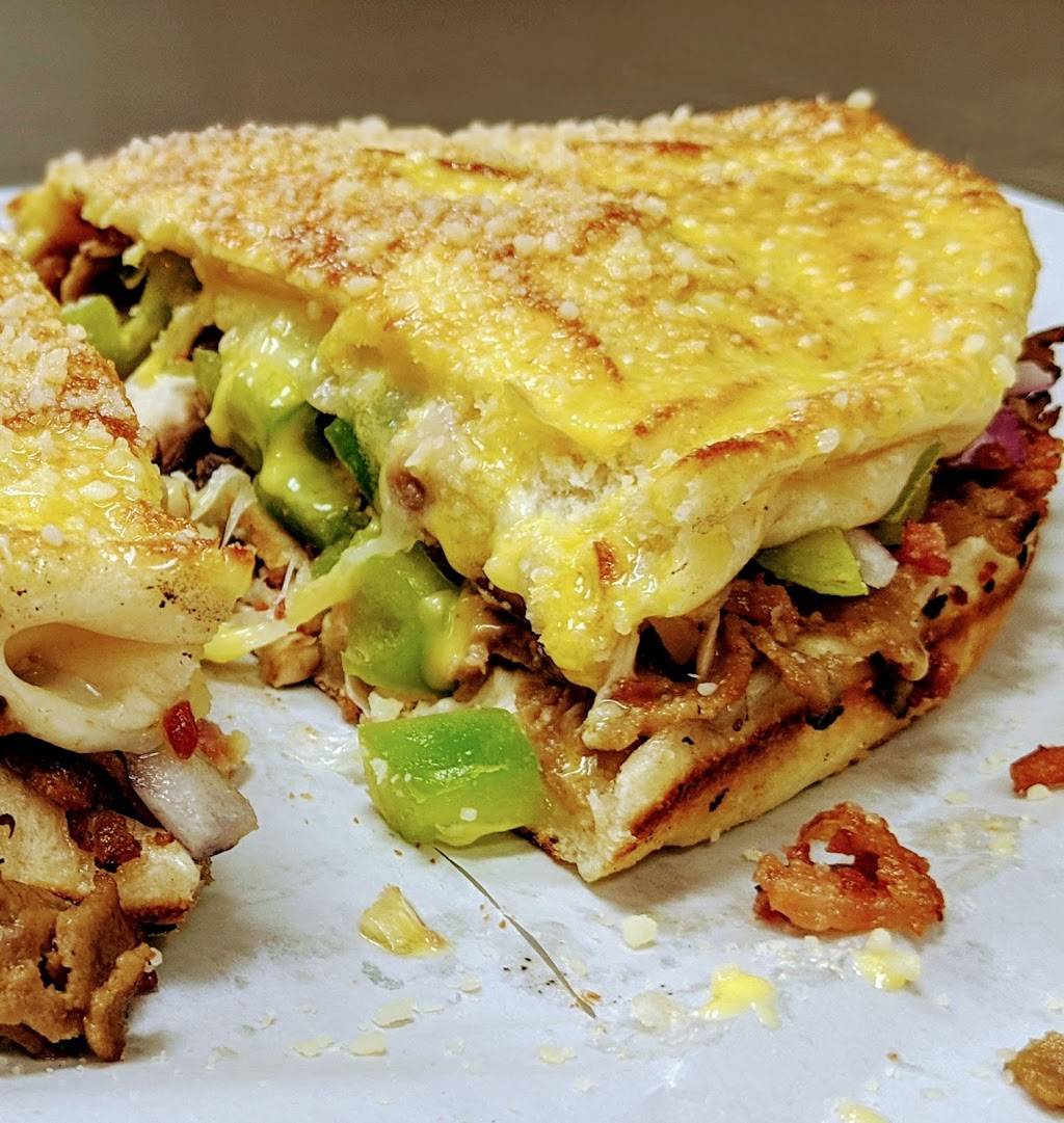 Illimitato Pizza | restaurant | 9221 E Baseline Rd #101, Mesa, AZ 85209, USA | 4805084188 OR +1 480-508-4188