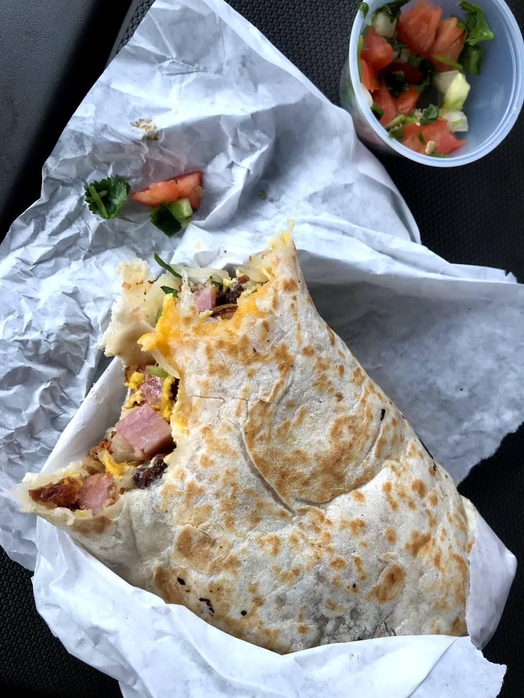 Sweetwater Bar and Grill | restaurant | 33310 Agua Dulce Canyon Rd, Santa Clarita, CA 91390, USA | 6612680688 OR +1 661-268-0688