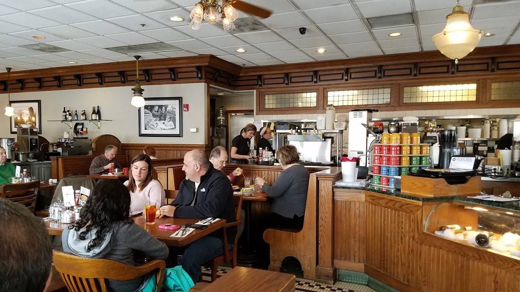 Yours Truly Restaurant | restaurant | 6675 Wilson Mills Rd, Gates Mills, OH 44040, USA | 4404610000 OR +1 440-461-0000