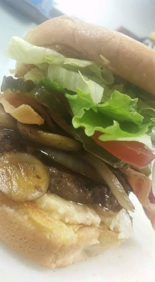 Your Place & Ours Pizza & Subs | meal delivery | 8 Elm Park, Groveland, MA 01834, USA | 9783747409 OR +1 978-374-7409