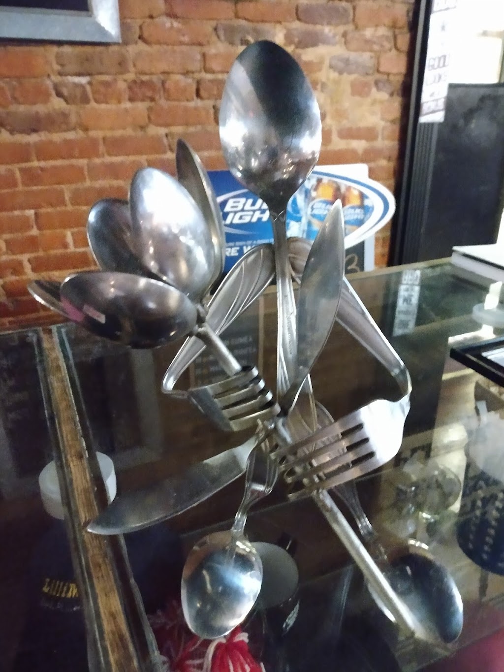 LilliMaggs Steak and Seafood | restaurant | 118 W Ct Square, Ozark, AL 36360, USA | 3344430050 OR +1 334-443-0050