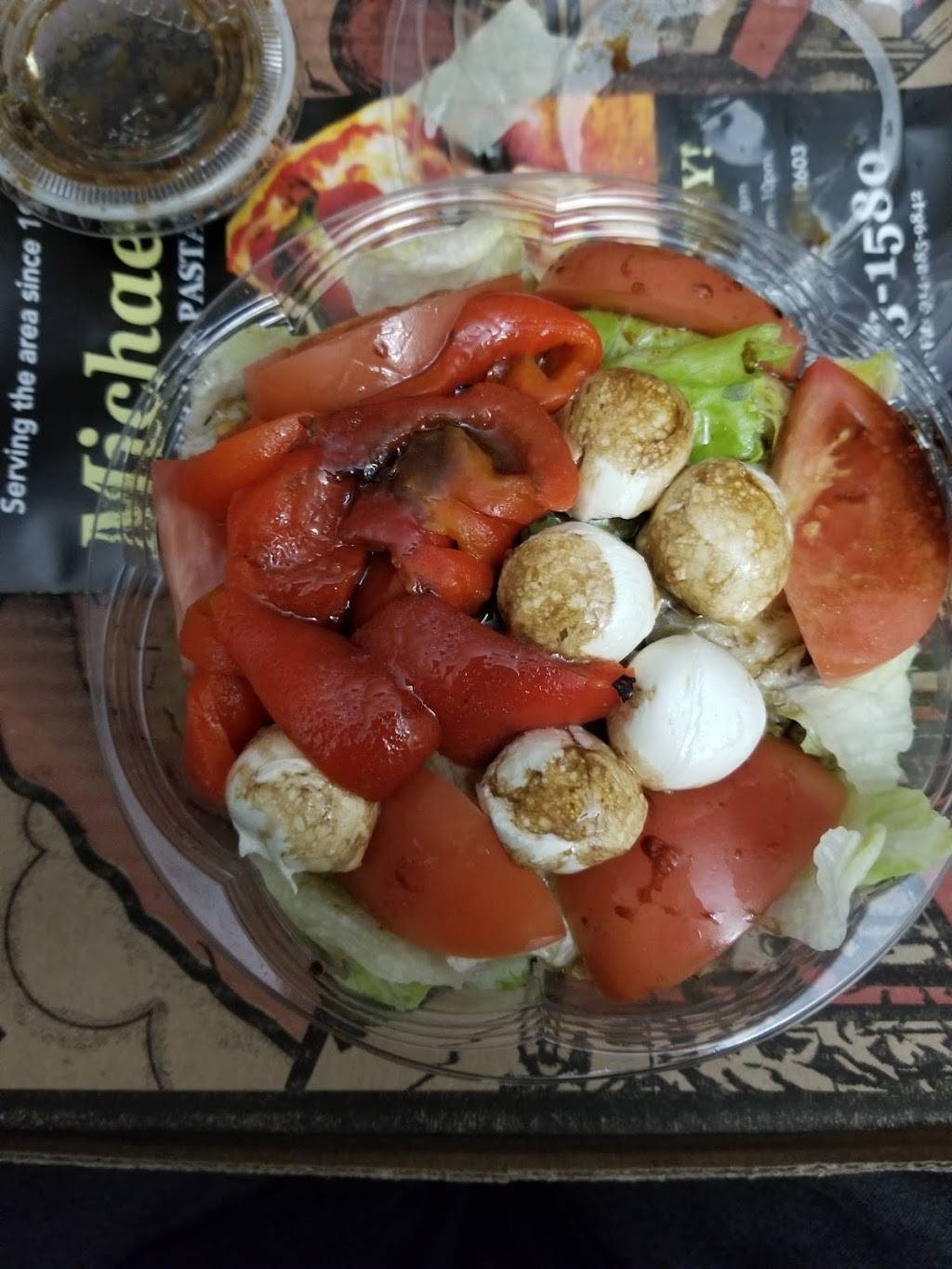 Michaels Pizza & Pasta | meal delivery | 33 Lake St, White Plains, NY 10603, USA | 9146831580 OR +1 914-683-1580