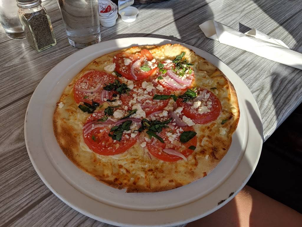 Restaurant Au Four à Bois | restaurant | 329 Rue Laviolette, Trois-Rivières, QC G9A 1V1, Canada | 8193733686 OR +1 819-373-3686