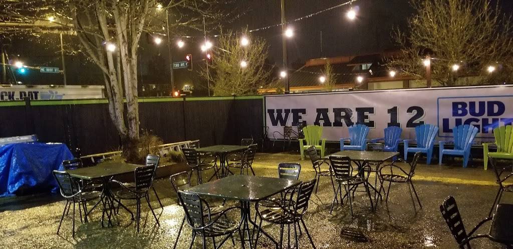 Tabs Bar & Grill | restaurant | 7211 NE 181st St, Kenmore, WA 98028, USA | 4252862943 OR +1 425-286-2943