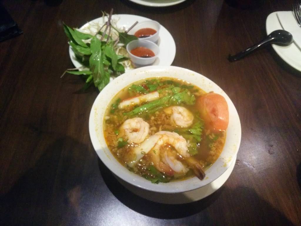 Ben Thanh | restaurant | 500 Fairway Rd S, Kitchener, ON N2C 1X3, Canada | 5197423338 OR +1 519-742-3338