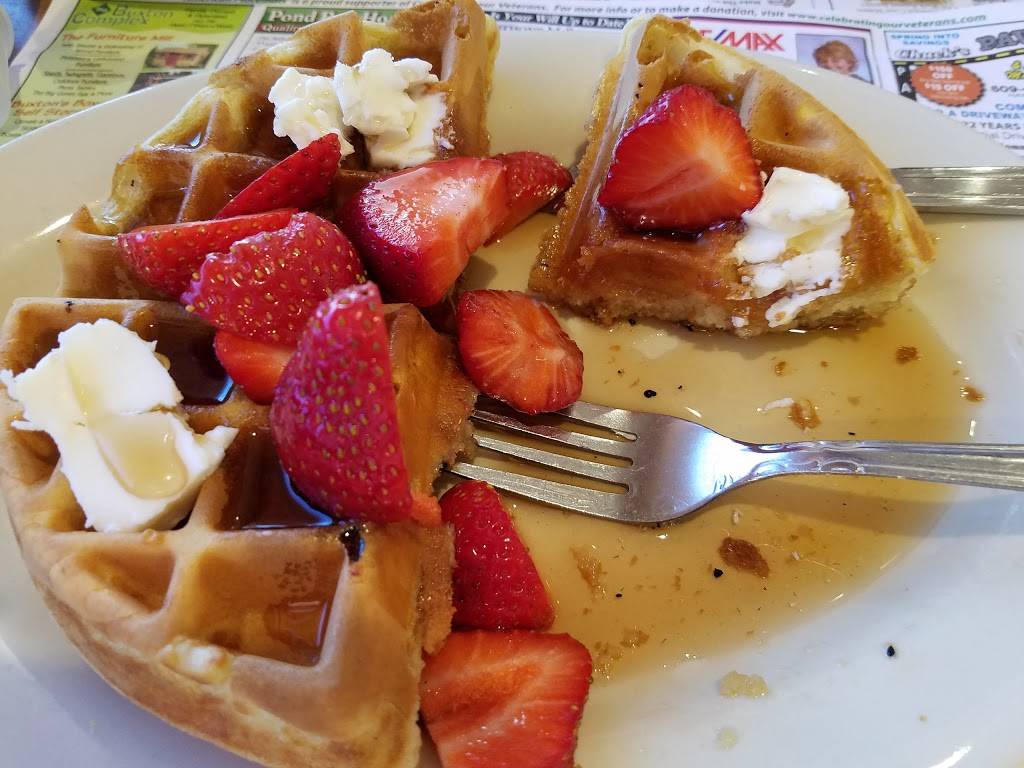 Fame Restaurant | restaurant | 1070 White Horse Ave, Trenton, NJ 08610, USA | 6095851372 OR +1 609-585-1372