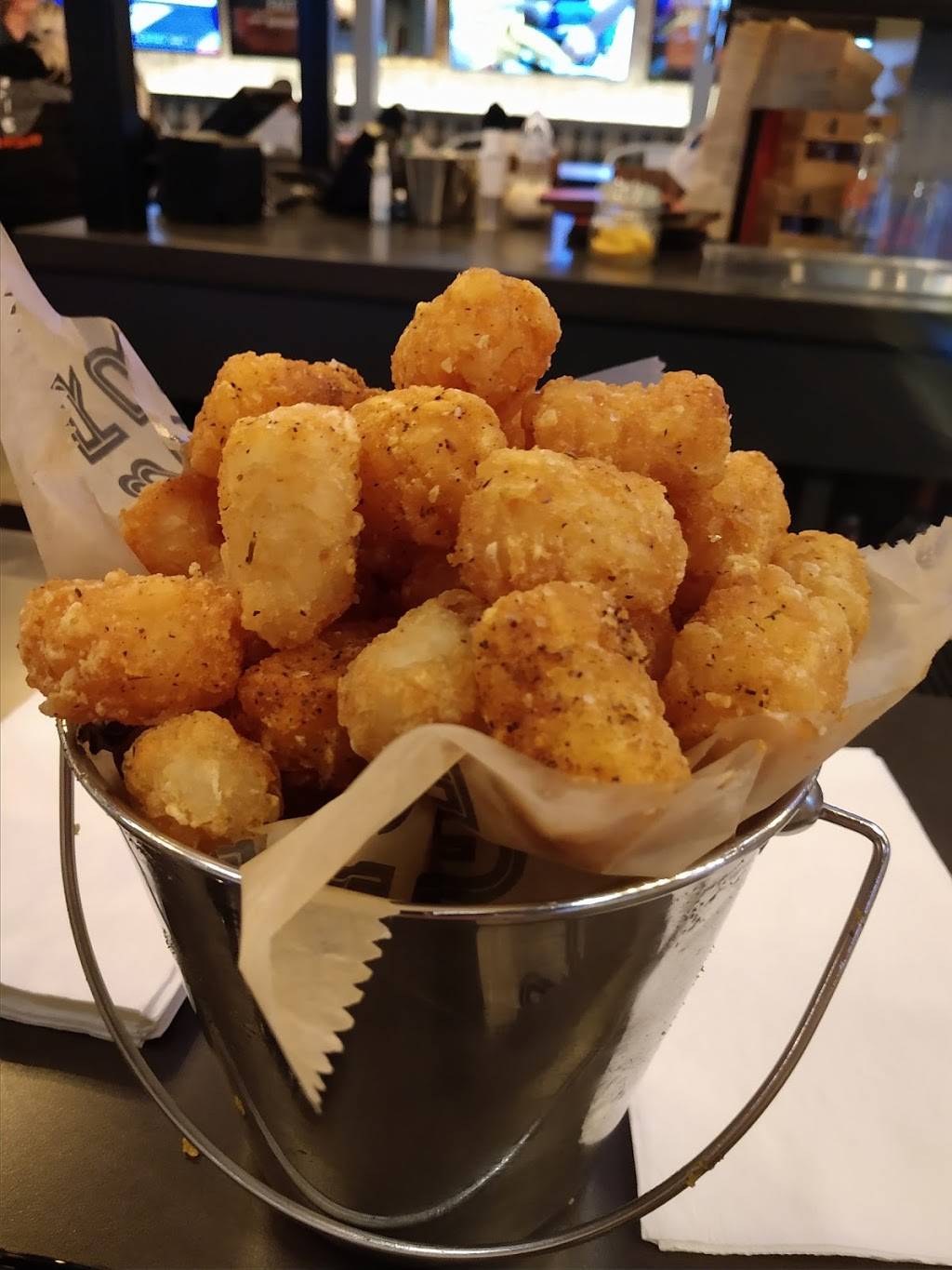 BRGR | restaurant | 122 W College Ave, State College, PA 16801, USA | 8149964247 OR +1 814-996-4247