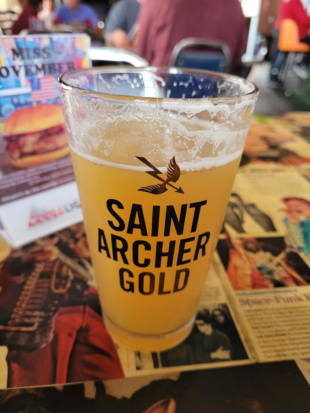 Hey Joes Burgers + Beer | restaurant | 118 E Sunflower Rd C, Cleveland, MS 38732, USA | 6628435425 OR +1 662-843-5425