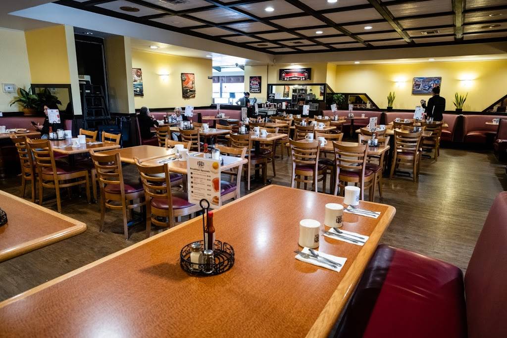 Aunt Emmas Pancakes | restaurant | 214 National City Blvd, National City, CA 91950, USA | 6194776900 OR +1 619-477-6900