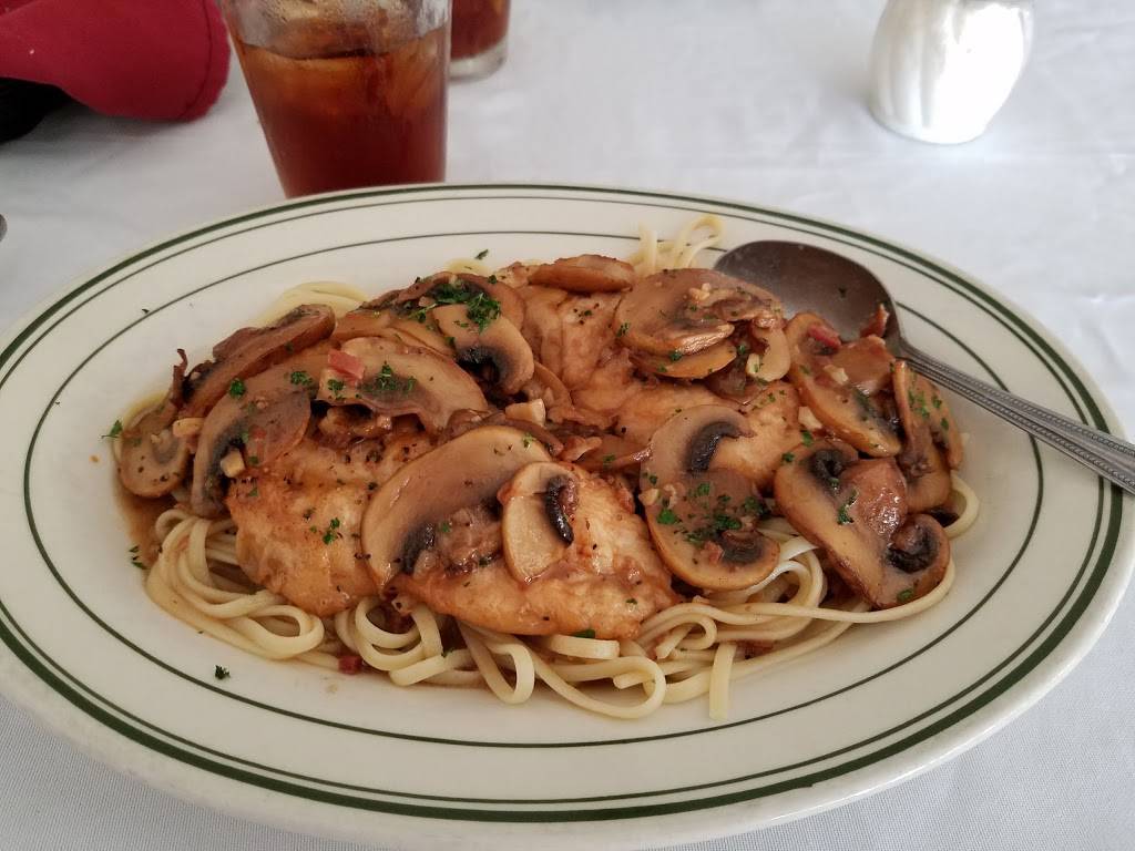 Tarantinos Italian Restaurant | restaurant | 2095 E Irlo Bronson Memorial Hwy, Kissimmee, FL 34744, USA | 4078702622 OR +1 407-870-2622