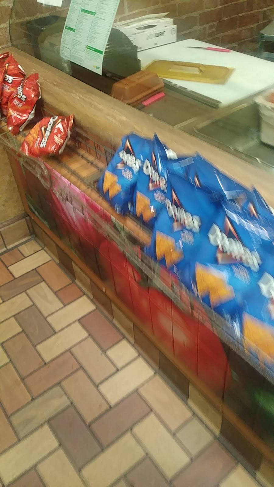 Subway | restaurant | 1604 Parkman Rd NW, Warren, OH 44485, USA | 3303951604 OR +1 330-395-1604