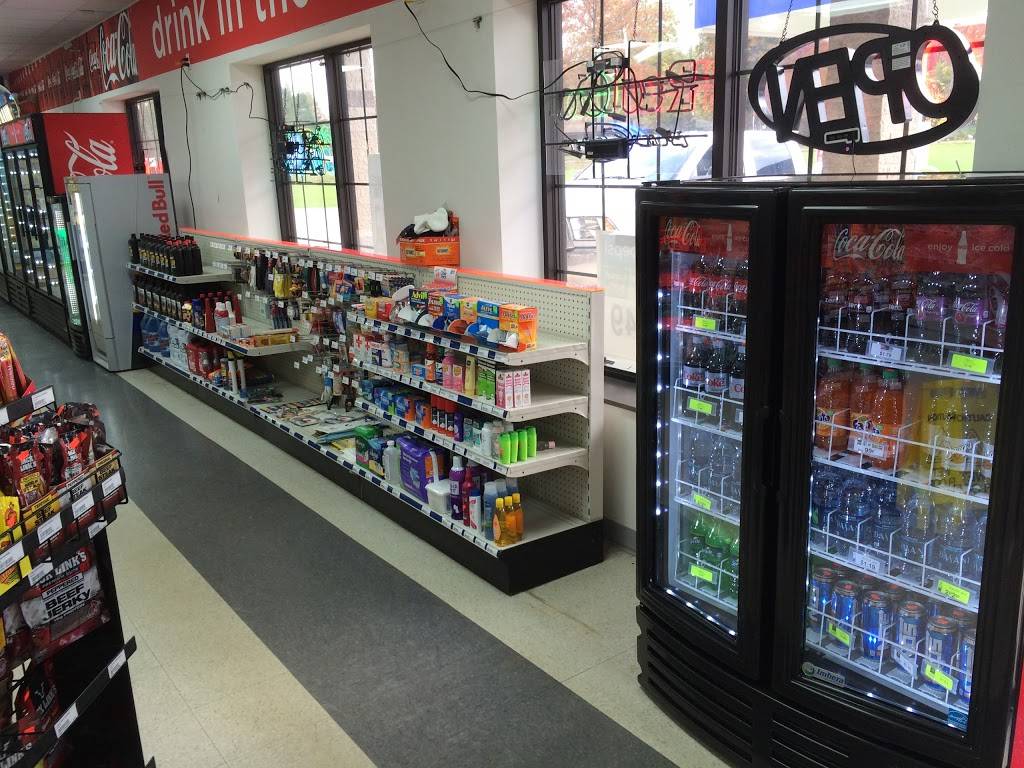 RediGo Sunoco Gas Station | restaurant | 13940 Grand Army of the Republic Hwy #8, Chardon, OH 44024, USA | 4402862493 OR +1 440-286-2493