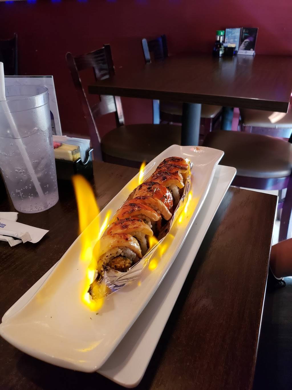 Love Sushi | restaurant | 5620 California Ave F, Bakersfield, CA 93309, USA | 6616380442 OR +1 661-638-0442