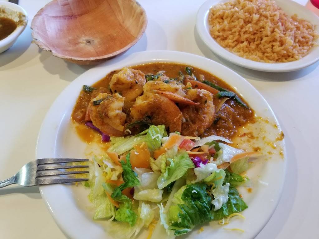 Totos Restaurant | restaurant | 31927 Hilltop Blvd, Running Springs, CA 92382, USA | 9098672469 OR +1 909-867-2469