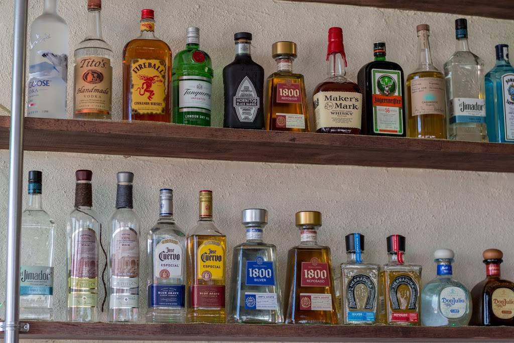 Habanero’s | restaurant | 7041 Youree Dr #100, Shreveport, LA 71105, USA | 3188487186 OR +1 318-848-7186