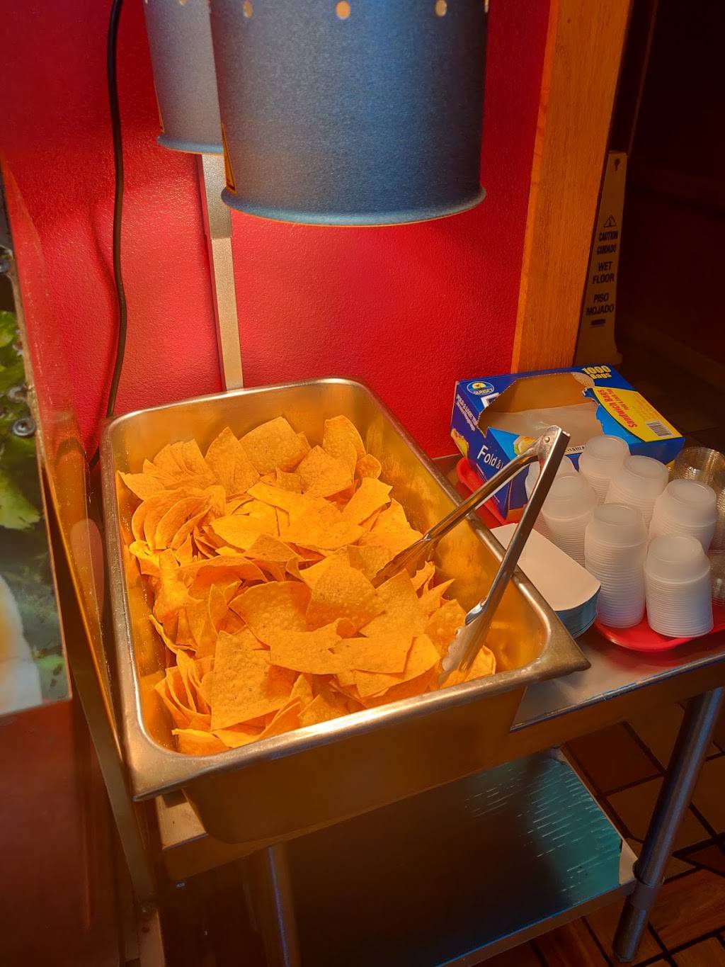 Alibertos Jr Fresh Mexican | restaurant | 991 Redwood St, Vallejo, CA 94590, USA | 7076438538 OR +1 707-643-8538