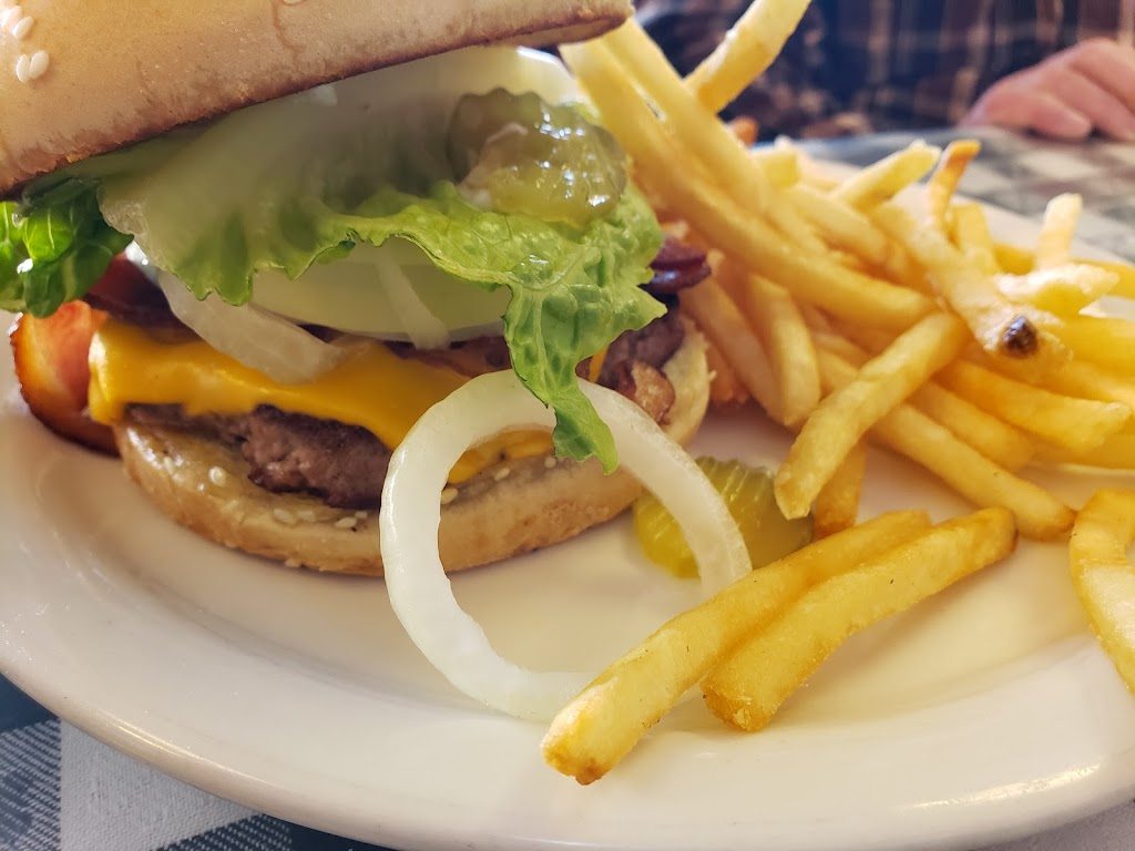 Esparza Family Restaurant | restaurant | 82420 Trona Rd, Searles Valley, CA 93562, USA | 7603725314 OR +1 760-372-5314