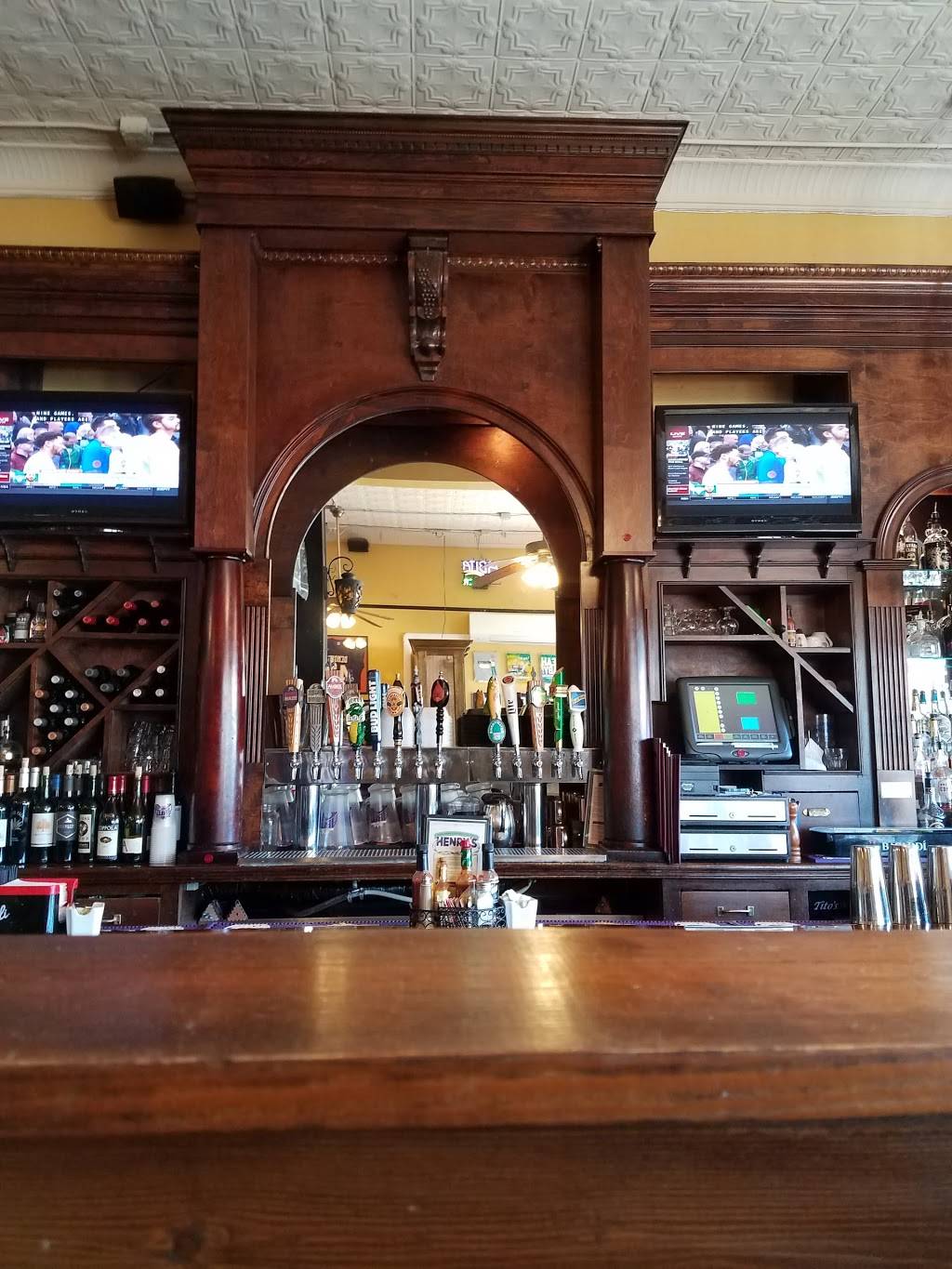 Henrys Louisiana Grill | restaurant | 4835 N Main St, Acworth, GA 30101, USA | 7709661515 OR +1 770-966-1515