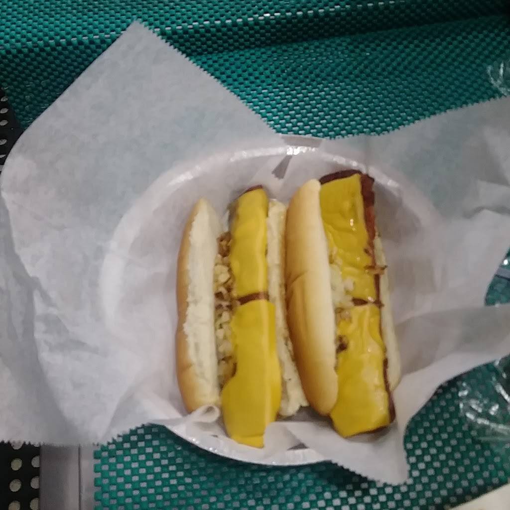 Jimmys | restaurant | 536 E 168th St, Bronx, NY 10456, USA | 7188422324 OR +1 718-842-2324