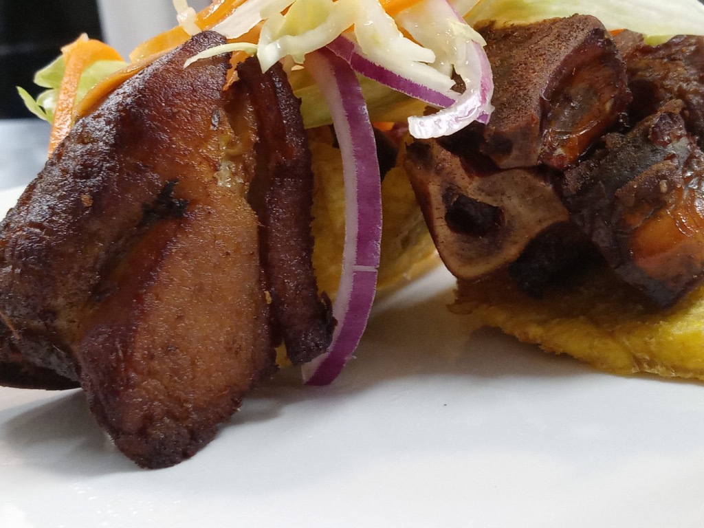 Ms Gs Caribbean and American food | restaurant | 4002 Old York Rd, Philadelphia, PA 19140, USA | 2154562103 OR +1 215-456-2103