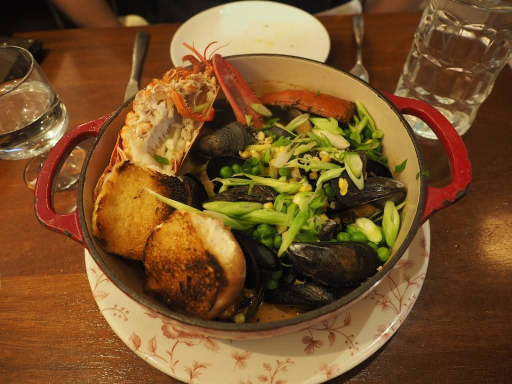 ReelHouse | restaurant | 6 New St, Boston, MA 02128, USA | 6178954075 OR +1 617-895-4075