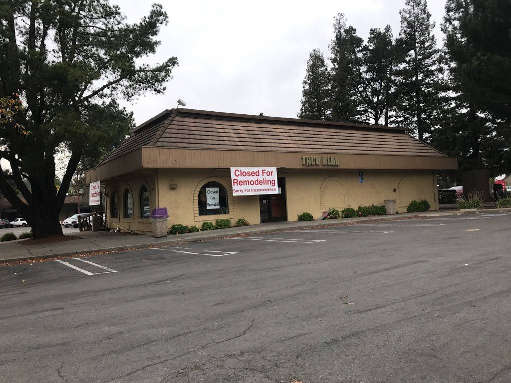 Taco Bell | meal takeaway | 410 Moraga Rd, Moraga, CA 94556, USA | 9253768071 OR +1 925-376-8071