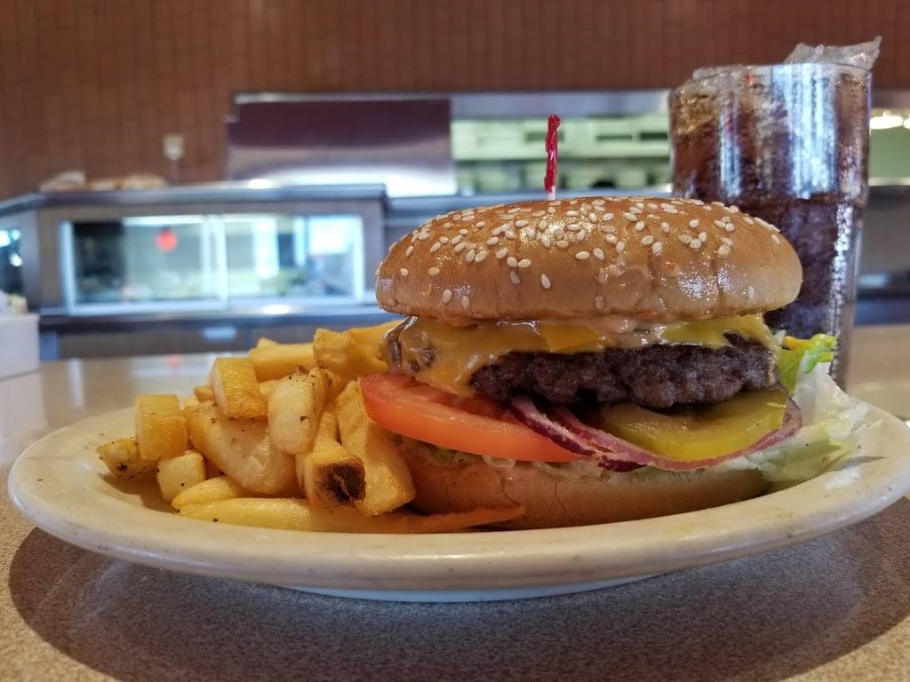 Goldenwest Diner | restaurant | 990 S Euclid St, Anaheim, CA 92802, USA | 7146355730 OR +1 714-635-5730