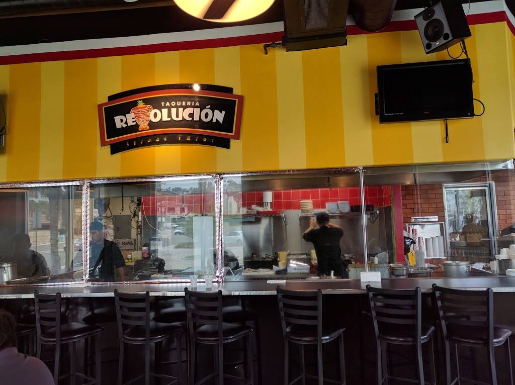 Subway Restaurants | restaurant | 3001 Bonita Road, Suite 200, Bonita Gateway, Chula Vista, CA 91910, USA | 6194980988 OR +1 619-498-0988