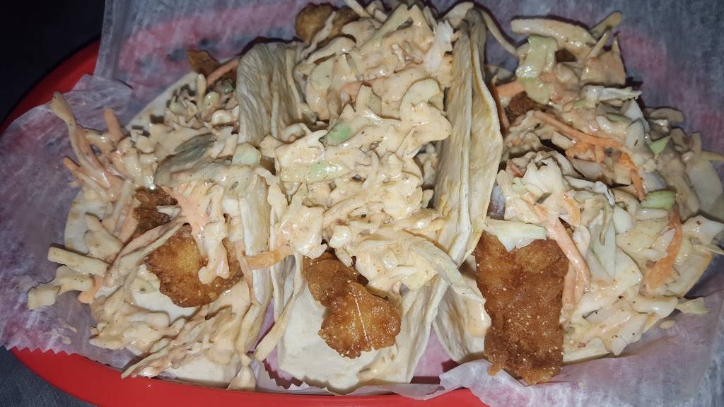 Sneaky Petes | restaurant | 3152 Lighthouse Dr, Fairfield, OH 45014, USA | 5138602221 OR +1 513-860-2221