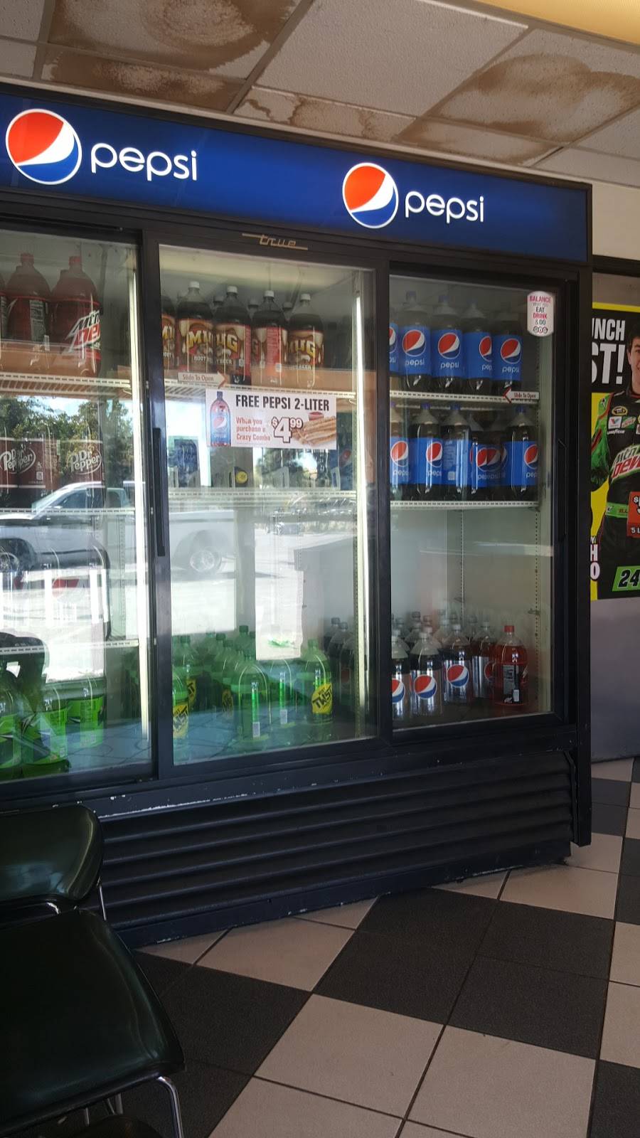 Little Caesars Pizza | meal takeaway | 2909 E Whitmore Ave, Ceres, CA 95307, USA | 2095372978 OR +1 209-537-2978