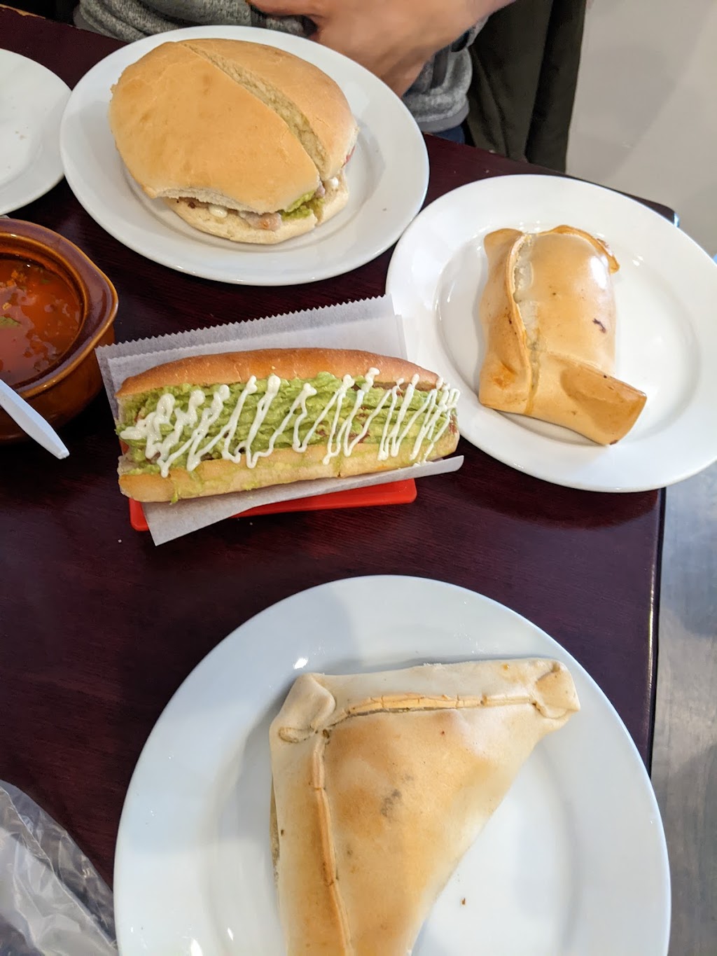 San Antonio Bakery & Restaurant | restaurant | 174 Rockaway Ave, Valley Stream, NY 11580, USA | 5165680075 OR +1 516-568-0075