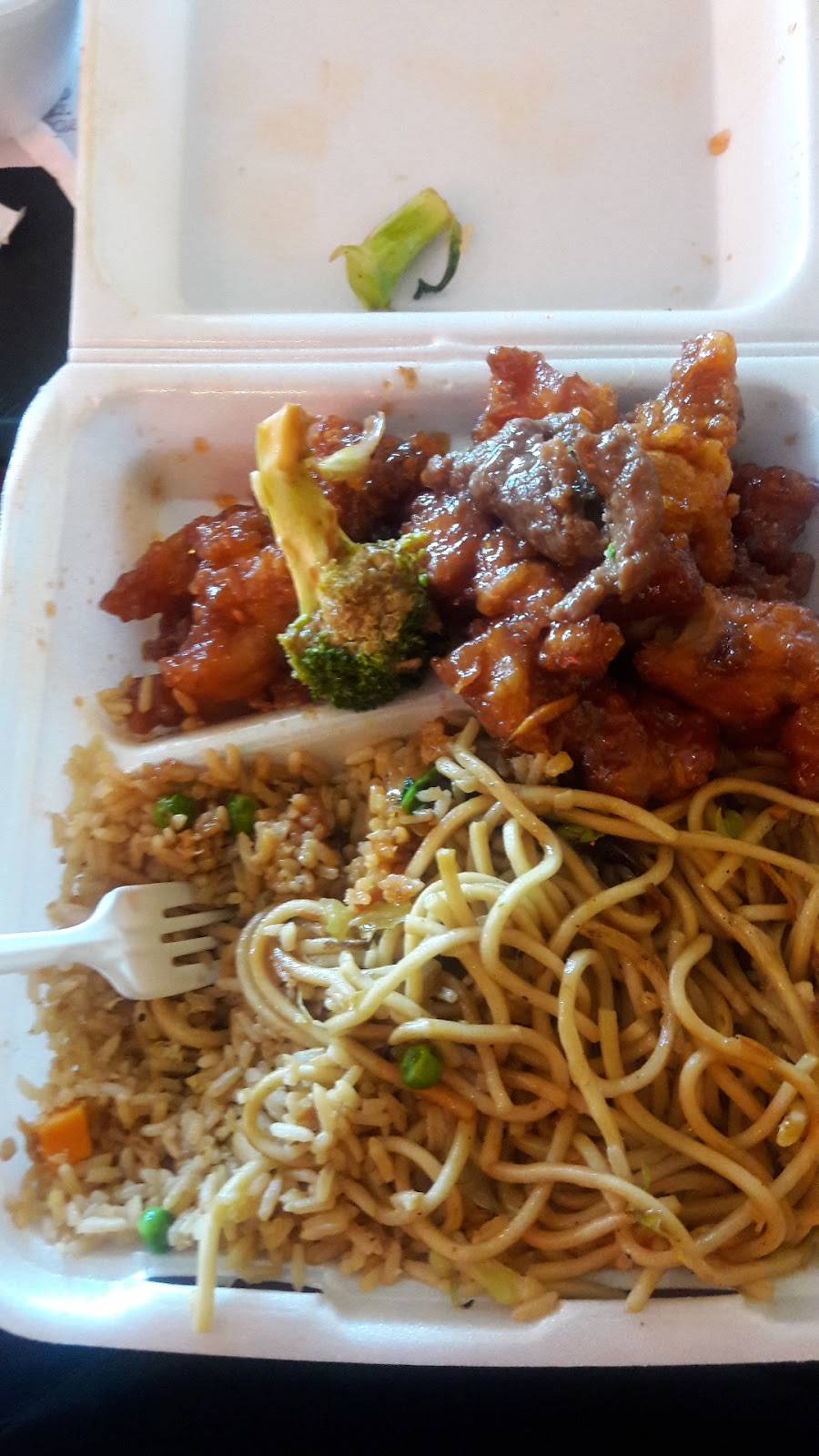 Panda Wok | restaurant | 5901 Niles St C, Bakersfield, CA 93306, USA | 6613637868 OR +1 661-363-7868