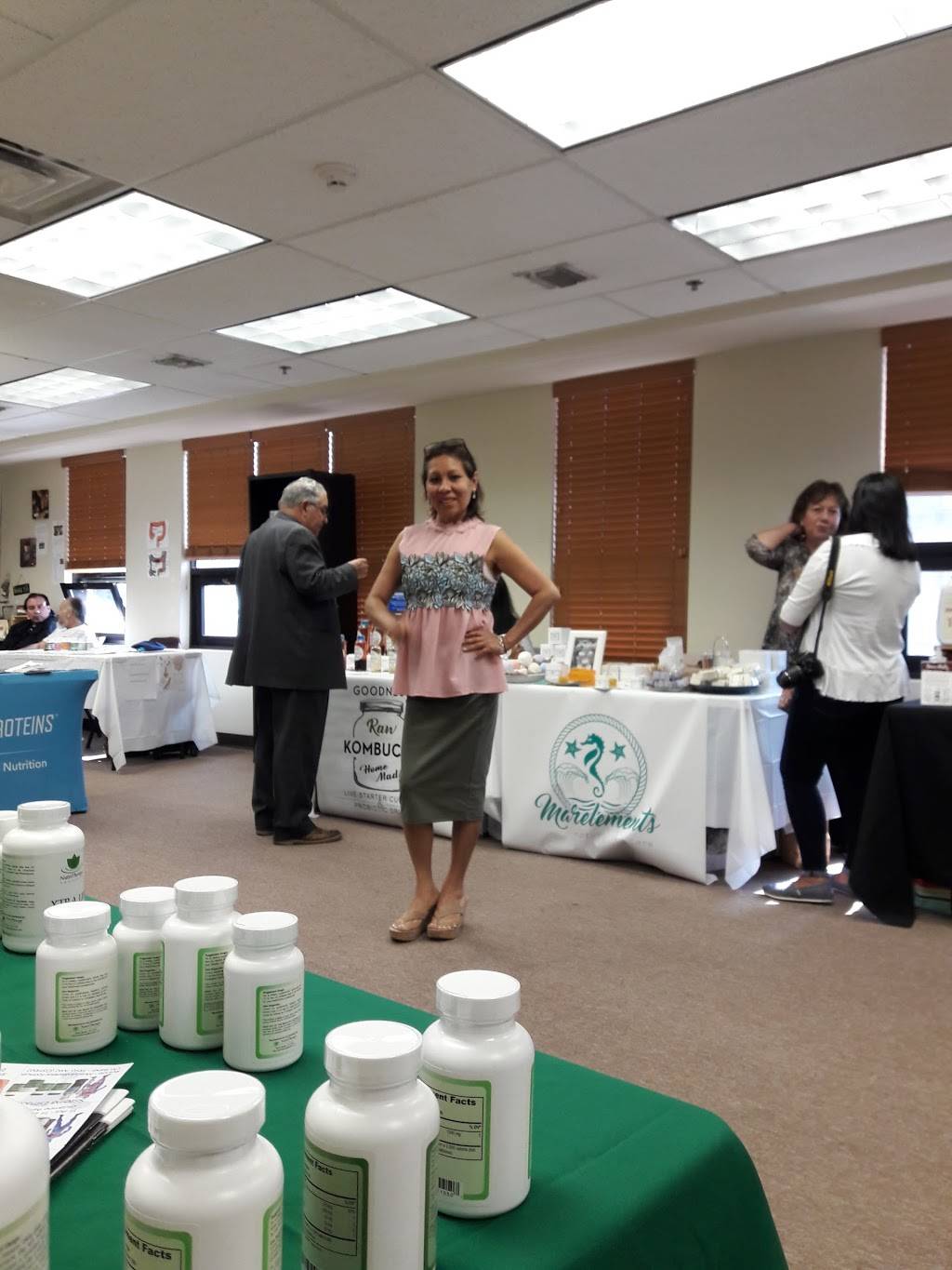 Kikiriki | restaurant | 6615 Bergenline Ave, West New York, NJ 07093, USA | 2016629411 OR +1 201-662-9411