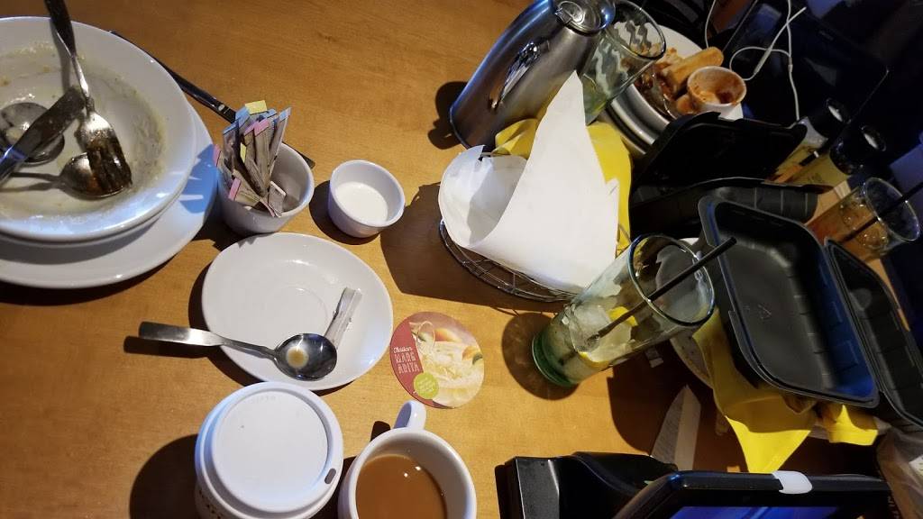 Olive Garden Italian Restaurant | meal takeaway | 5223 IL-251, Peru, IL 61354, USA | 8152200903 OR +1 815-220-0903