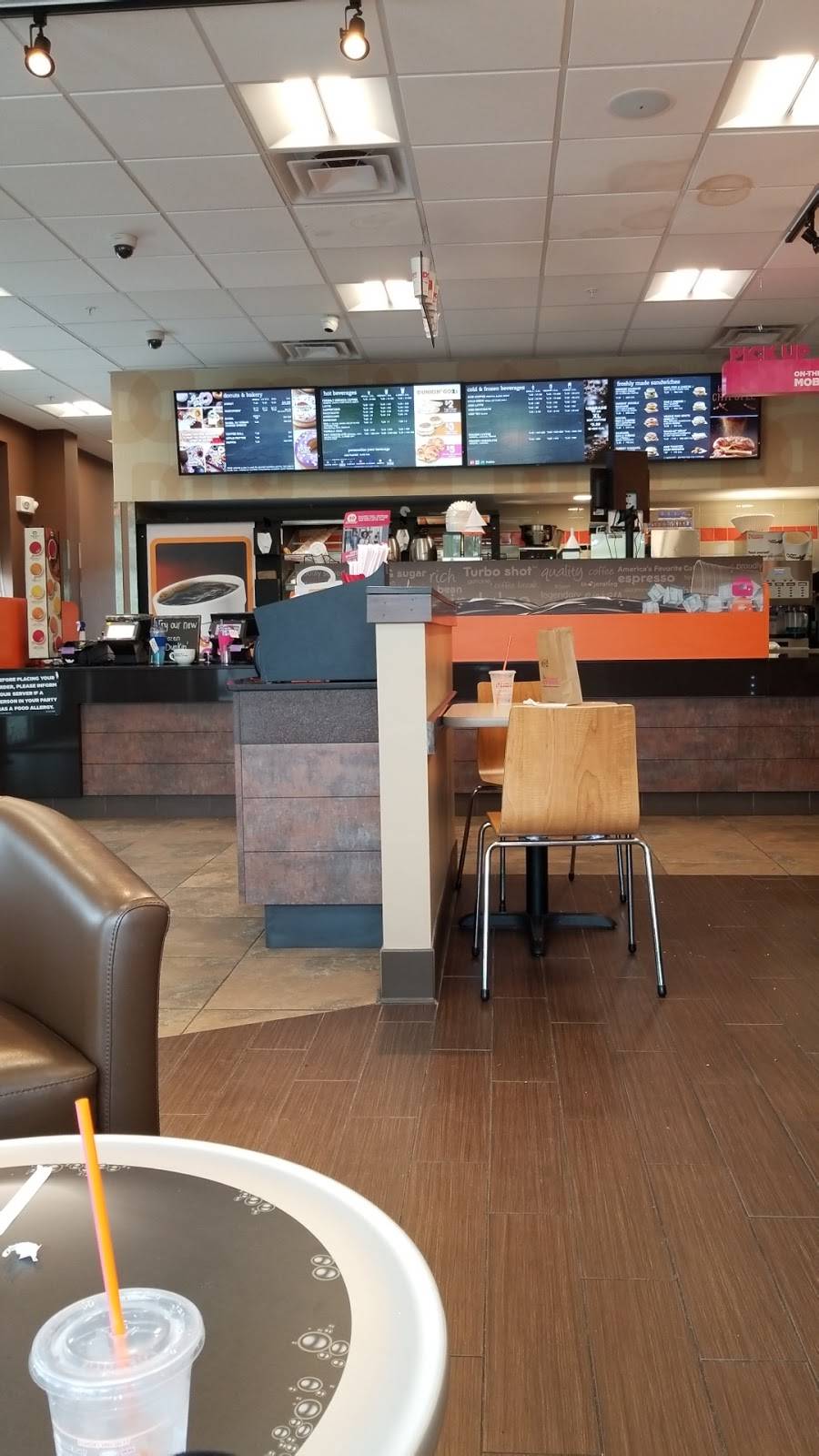 Dunkin | bakery | 16250 Evans Plaza, Omaha, NE 68116, USA | 4026141262 OR +1 402-614-1262