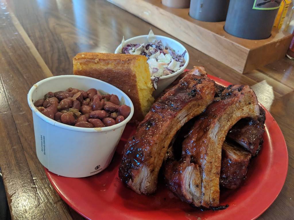 Satchels BBQ | restaurant | 221 W Liberty St, Ann Arbor, MI 48104, USA | 7349294240 OR +1 734-929-4240