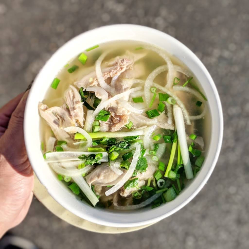 Pho Hue Oi | cafe | 4051 Inglewood Ave Ste. 101, Redondo Beach, CA 90278, USA | 3102631123 OR +1 310-263-1123