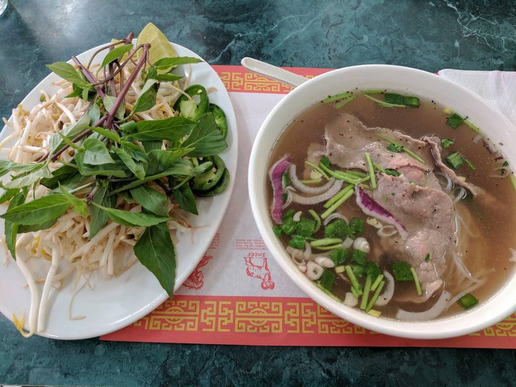 VN Dish | restaurant | 127 N McKinley St #103, Corona, CA 92879, USA | 9513400342 OR +1 951-340-0342