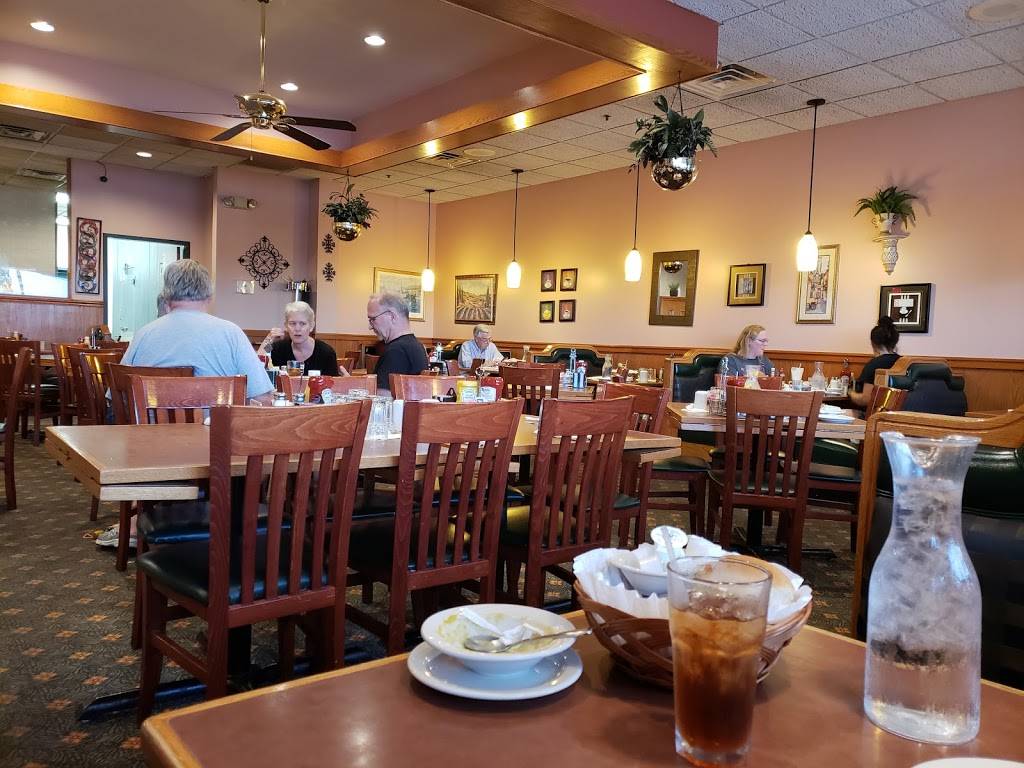 Willow Hills Restaurant | restaurant | 6678 Joliet Rd, Countryside, IL 60525, USA | 7087831089 OR +1 708-783-1089