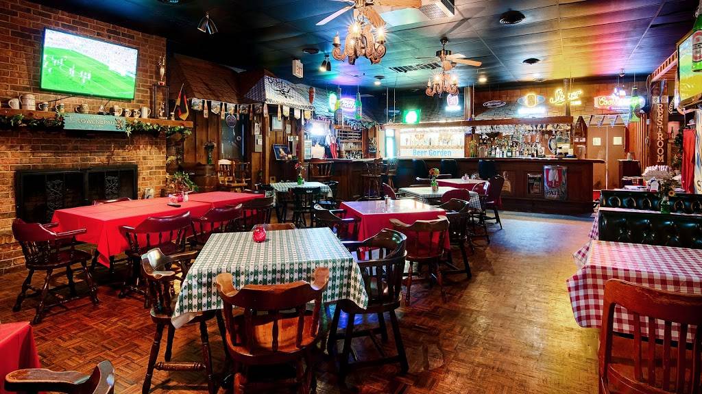 Edelweiss German Restaurant | restaurant | 3801 Southwest Blvd, Fort Worth, TX 76116, USA | 8177385934 OR +1 817-738-5934