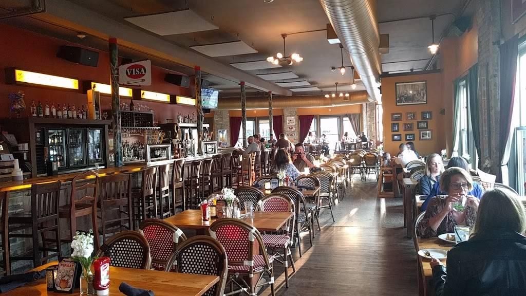 Centraal Grand Café and Tappery | restaurant | 2306 S Kinnickinnic Ave, Milwaukee, WI 53207, USA | 4147550378 OR +1 414-755-0378