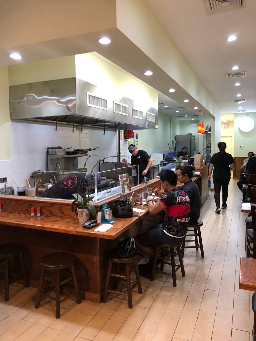 Three Bowls Noodle House | restaurant | 6328 Roosevelt Ave, Woodside, NY 11377, USA | 7184069886 OR +1 718-406-9886