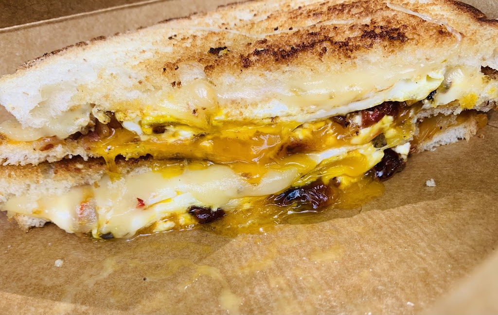 Yolked Food Truck | restaurant | 615 Broadway, Massapequa, NY 11758, USA | 5165099189 OR +1 516-509-9189