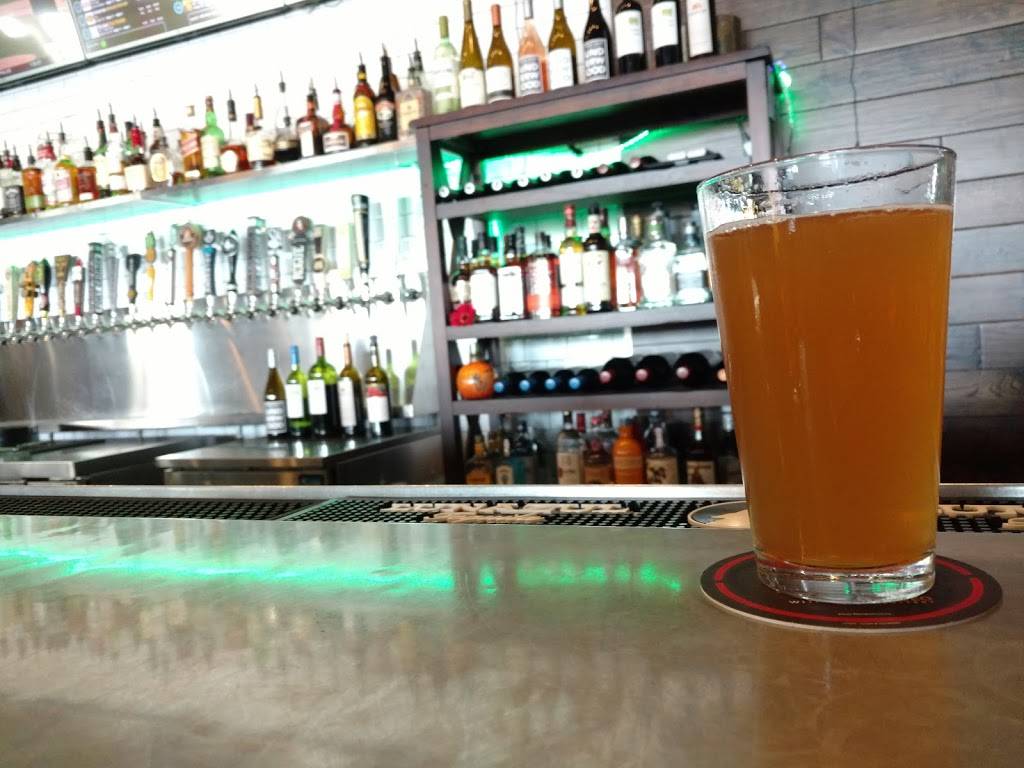 Schmizza Public House | restaurant | 15982 SW Tualatin-Sherwood Rd, Sherwood, OR 97140, USA | 5039258093 OR +1 503-925-8093