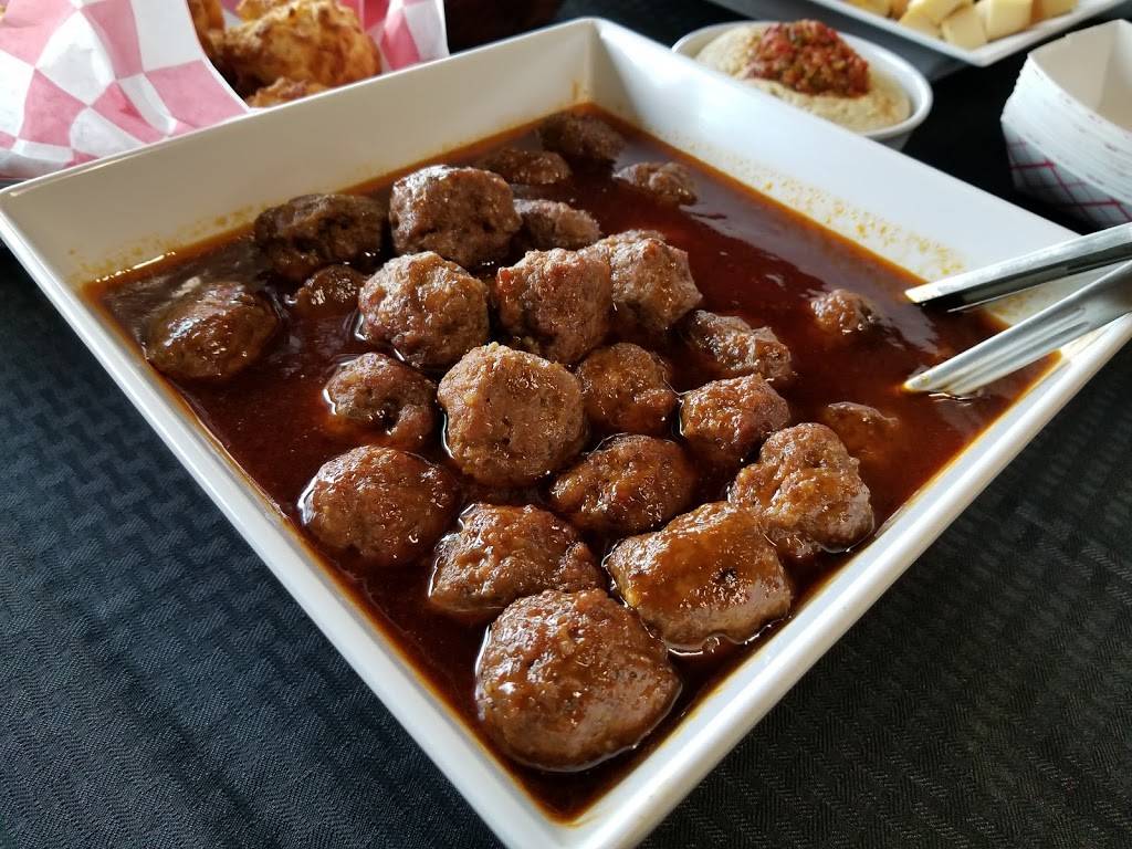 Odd BBQ | restaurant | 4520 Daly Dr #102, Chantilly, VA 20151, USA | 2026773829 OR +1 202-677-3829