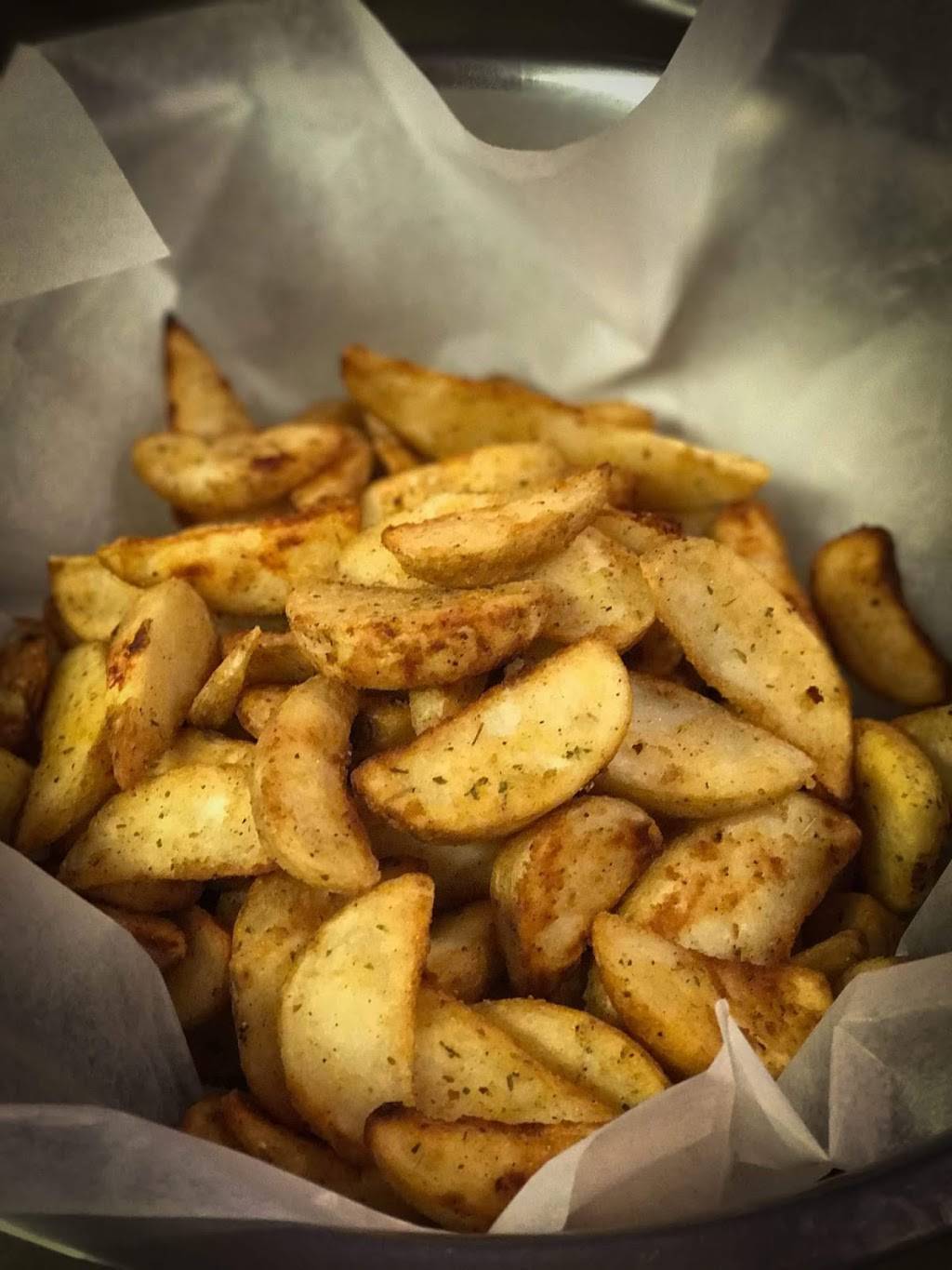 Pizza 77 | restaurant | 19181 Centre St, Mount Albert, ON L0G 1M0, Canada | 9054737700 OR +1 905-473-7700