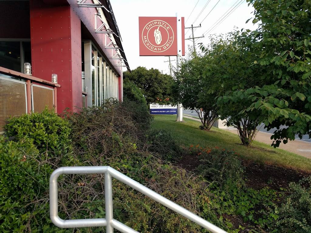 Chipotle Mexican Grill | restaurant | 4930 W Broad St, Richmond, VA 23230, USA | 8042824081 OR +1 804-282-4081