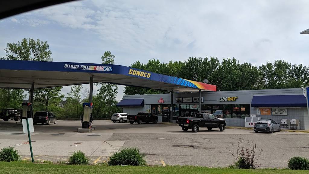 Subway | restaurant | 3000 Dunckel Rd, Lansing, MI 48910, USA | 5172727700 OR +1 517-272-7700