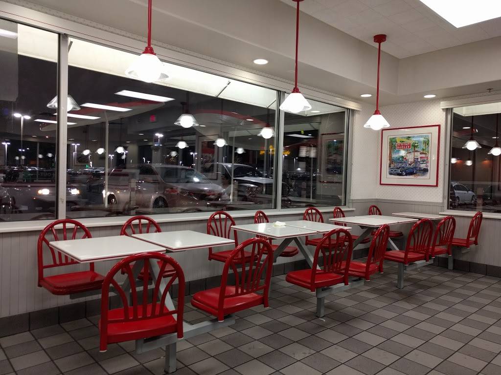 In-N-Out Burger | restaurant | 601 W Main St, American Fork, UT 84003, USA | 8007861000 OR +1 800-786-1000